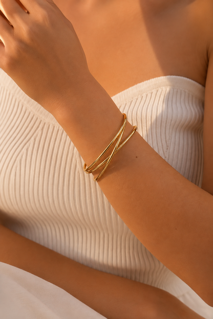 Mela Intertwined Cuff product view 3