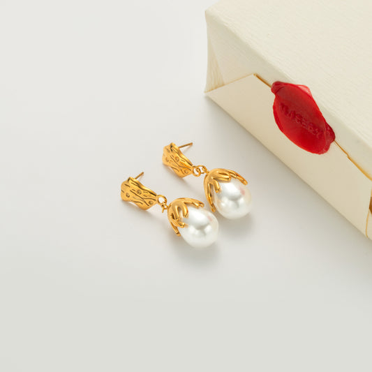 Geometric Pearl Earrings product view 1