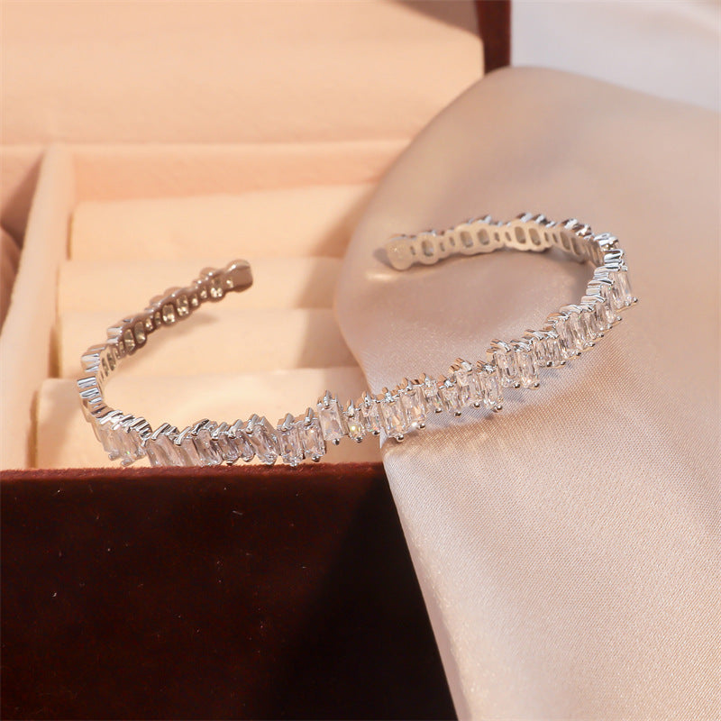 Celestia Geometric Zircon Bracelet product view 3