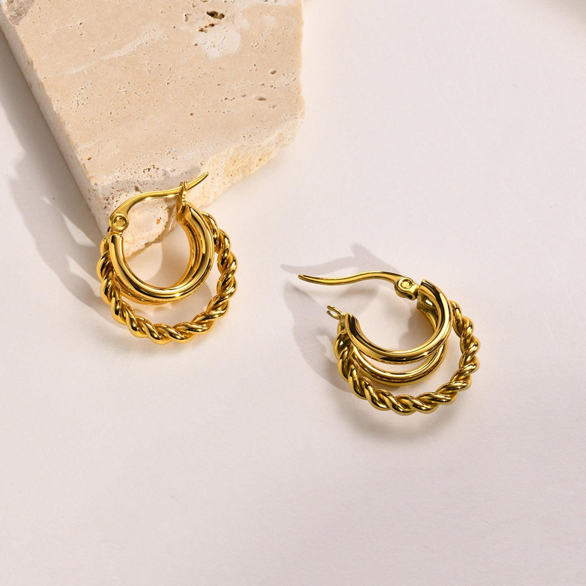 Hemp-Pattern Gold Earrings product view 1